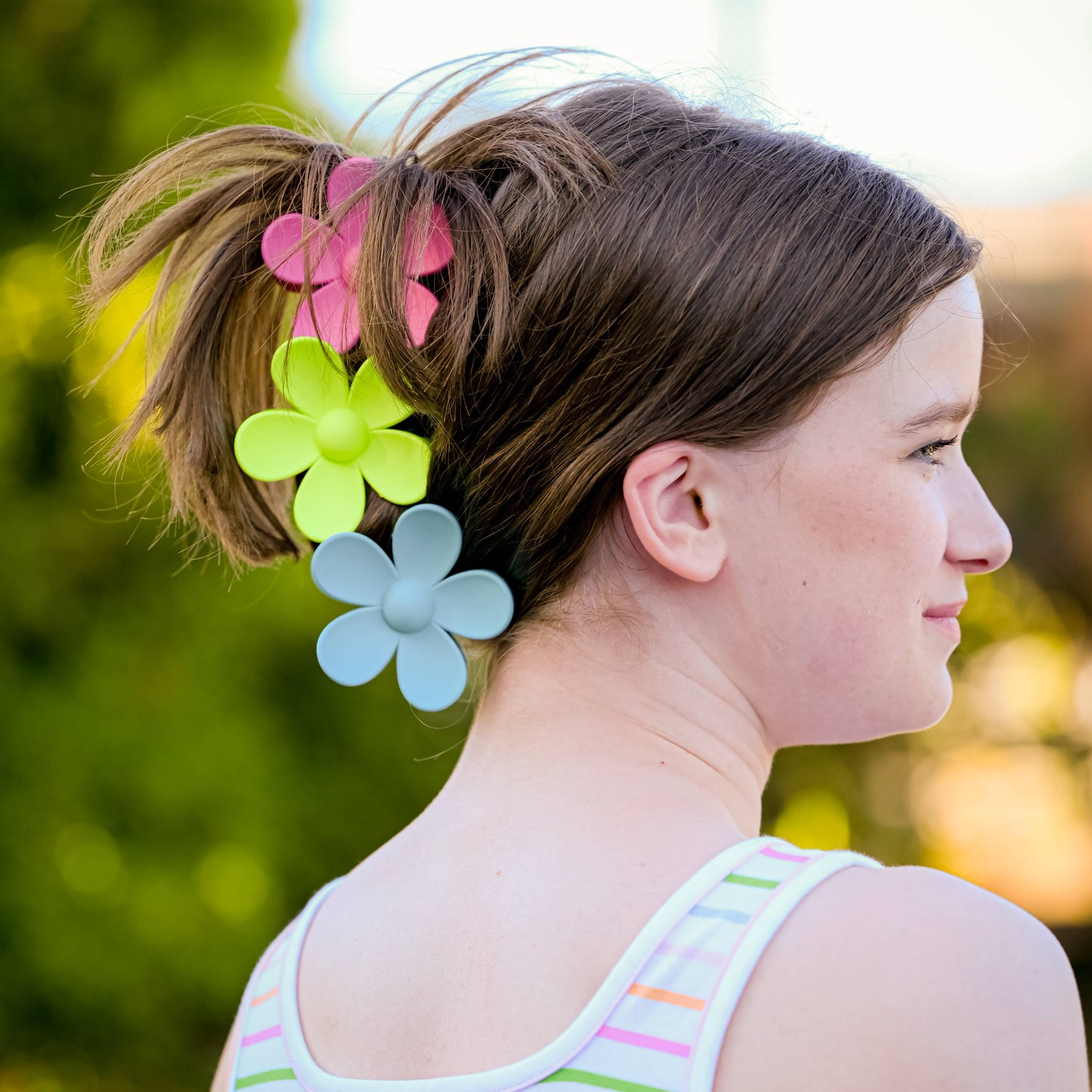 Matte Hair Claw Clip - Large Daisy Flower